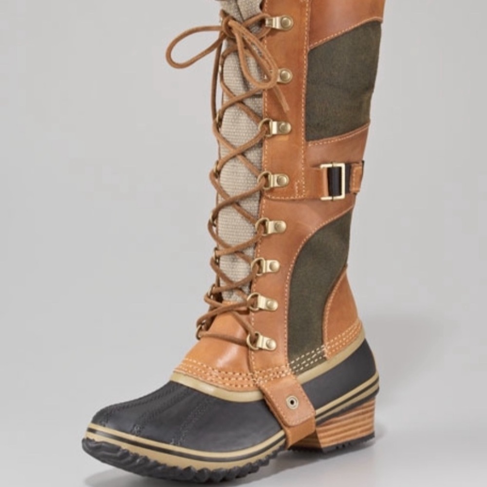 Sorel Carly Conquest Boots